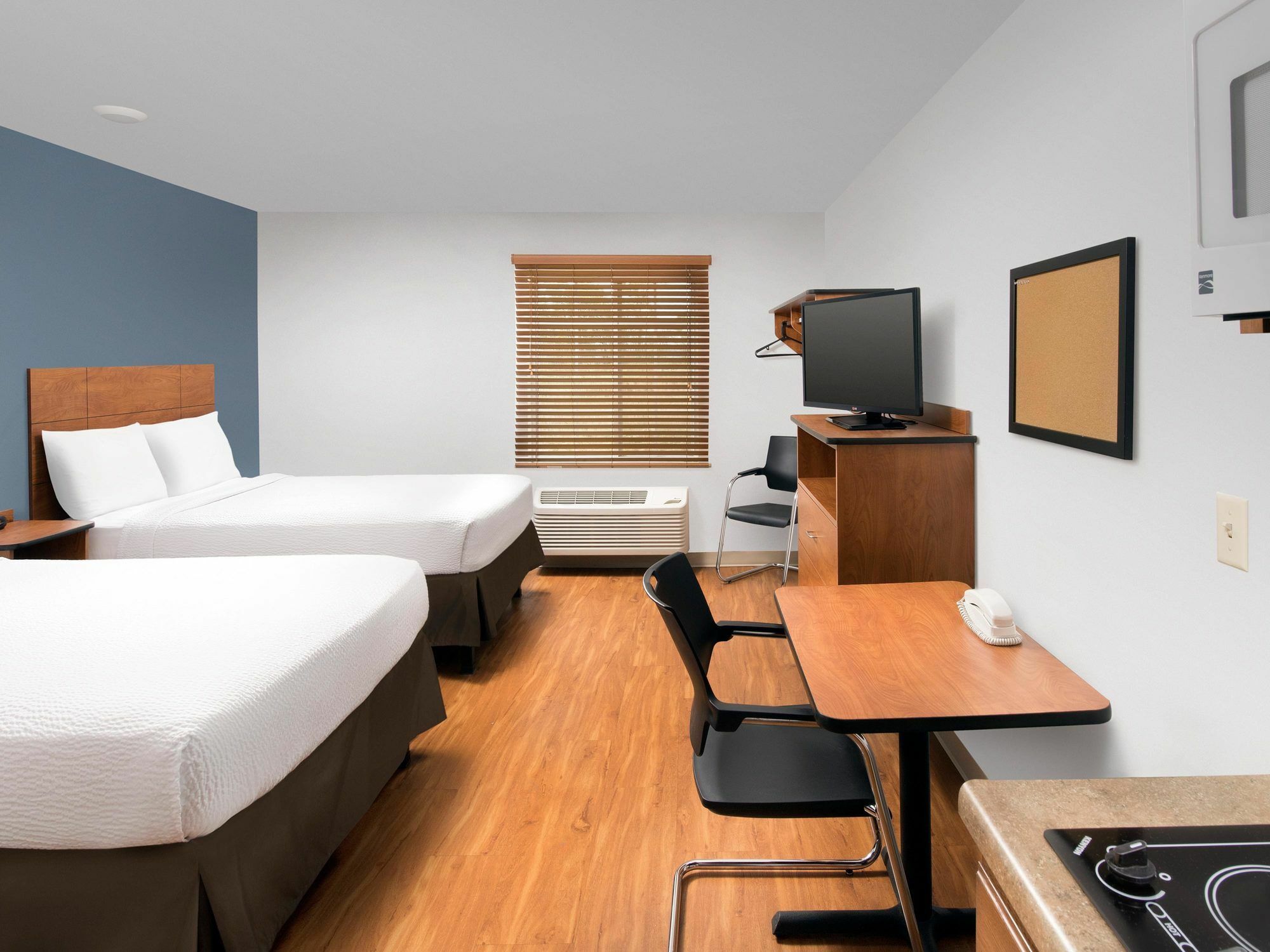 Extended Stay America Select Suites - Cleveland - Airport Fairview Park Exterior foto